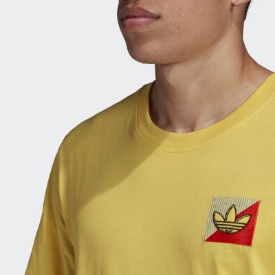 adidas Originals Diagonal Emblem logo T-shirt