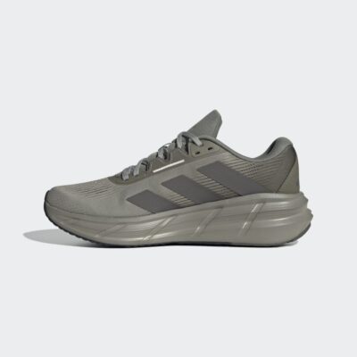 adidas Questar 3 Ανδρικά Παπούτσια για ΤρέξιμοMedial Center View_grey