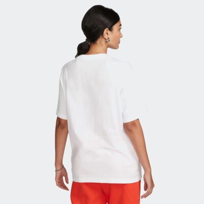 Nike Sportswear Essentials Γυναικείο T-Shirt