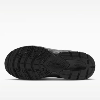 Nike V5 Rnr Sneakers