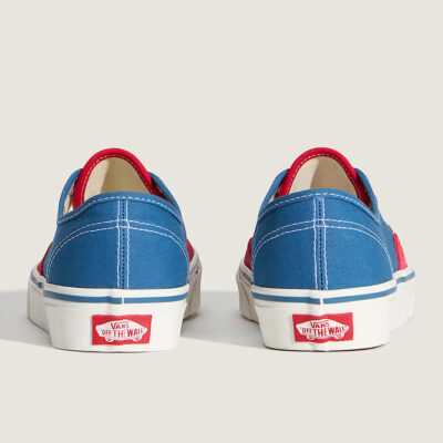 Vans UA Authentic