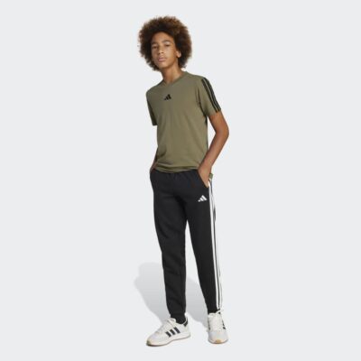 adidas Essentials Παιδικό Παντελόνι ΦόρμαςModel_Walking View_grey